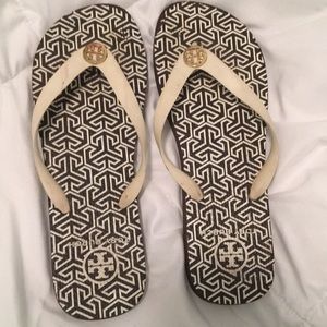 Tory Burch flip-flops Size 9 Cream/Chocolate